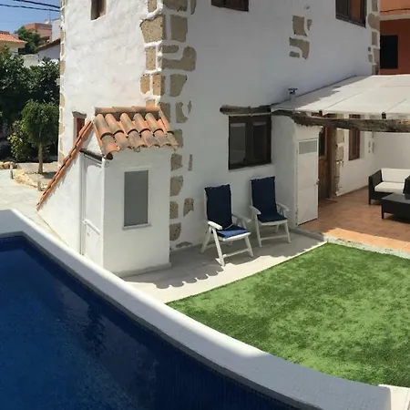 Holiday home Casa Rural Valle San Lorenzo Valle de San Lorenzo